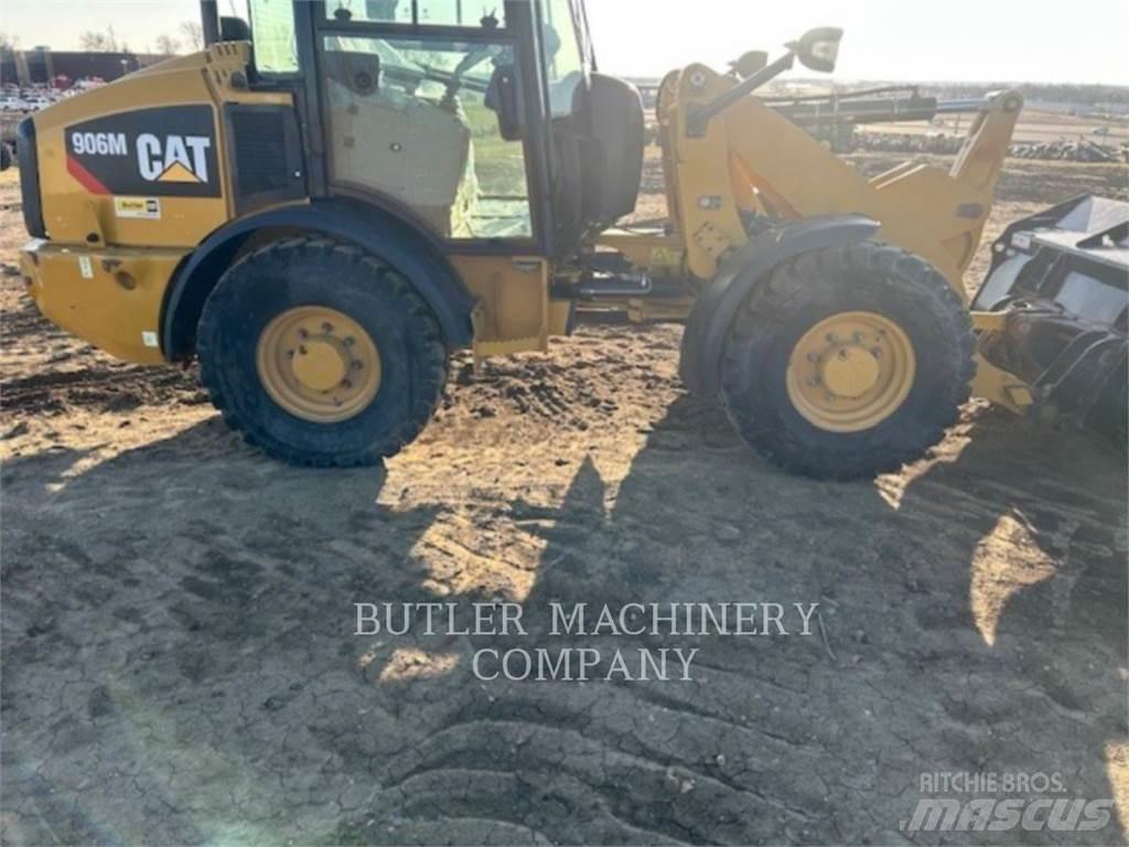 CAT 906M 輪胎式裝載機