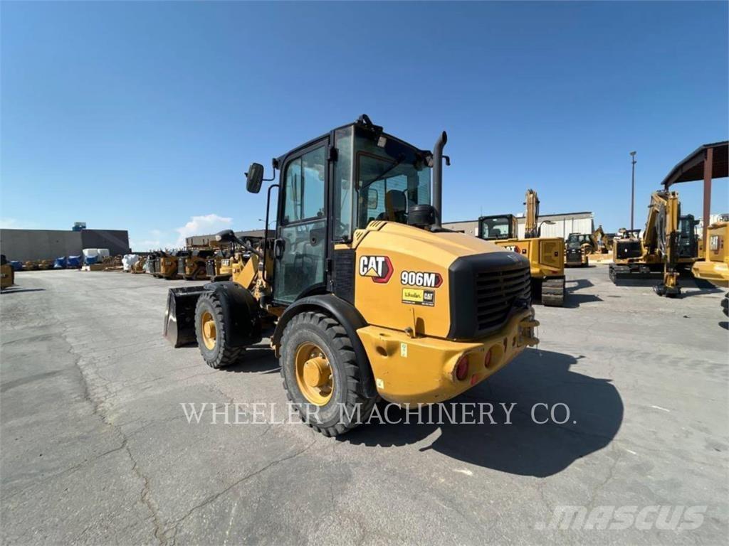 CAT 906M 輪胎式裝載機