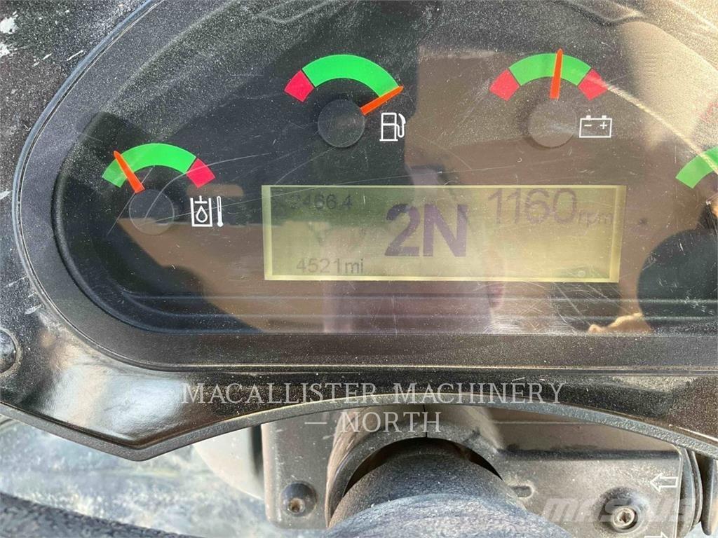 CAT 906M AW+ 輪胎式裝載機