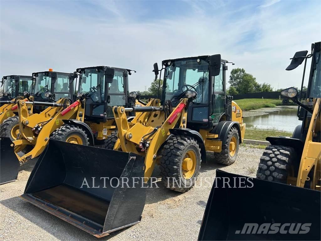 CAT 907-14 輪胎式裝載機