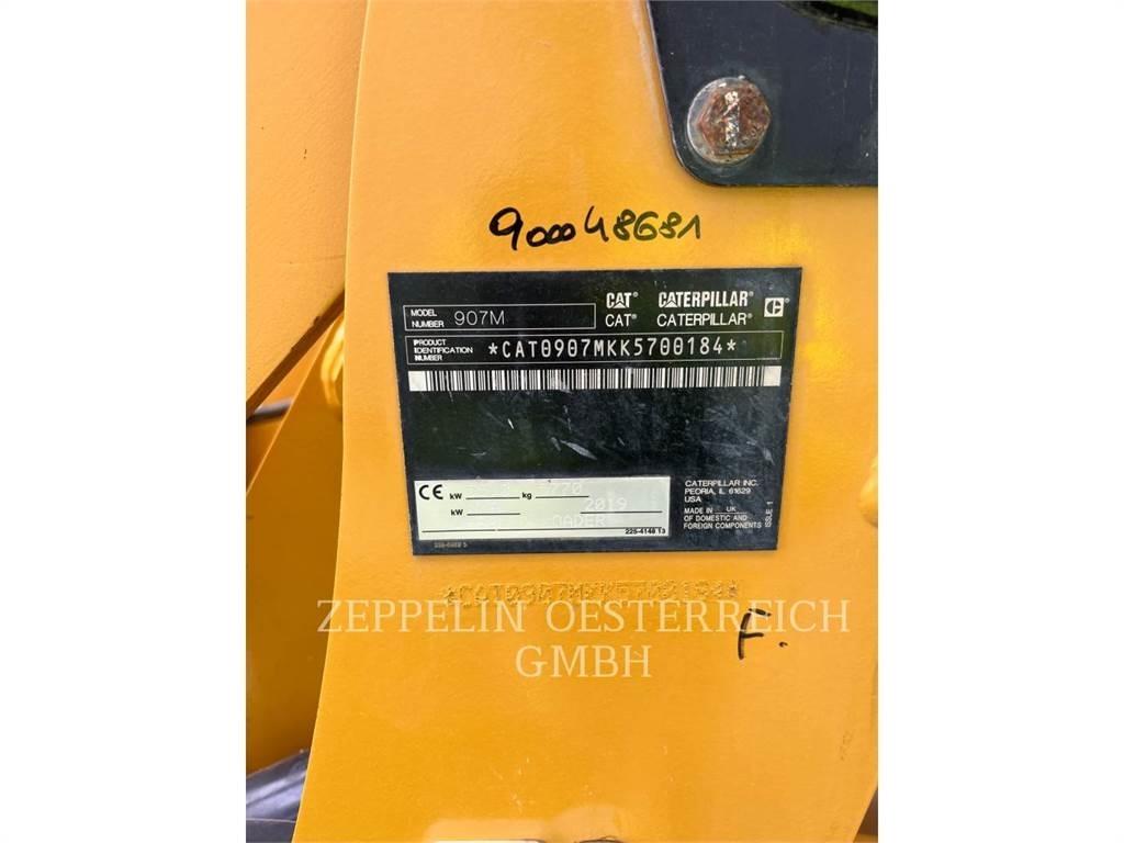CAT 907M 輪胎式裝載機