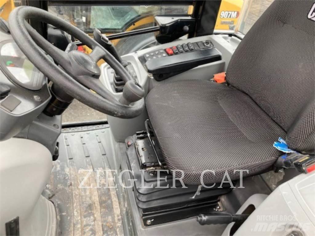 CAT 907M 輪胎式裝載機