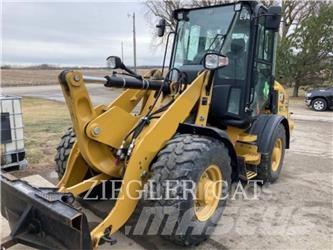 CAT 907M 輪胎式裝載機