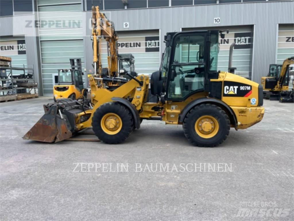 CAT 907M 輪胎式裝載機