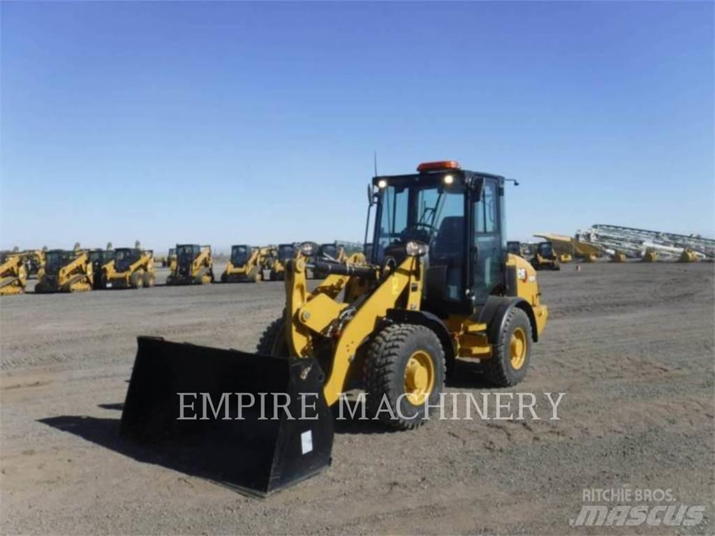 CAT 907M 輪胎式裝載機