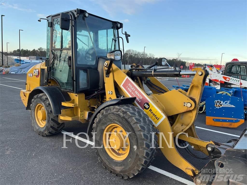 CAT 907M 輪胎式裝載機
