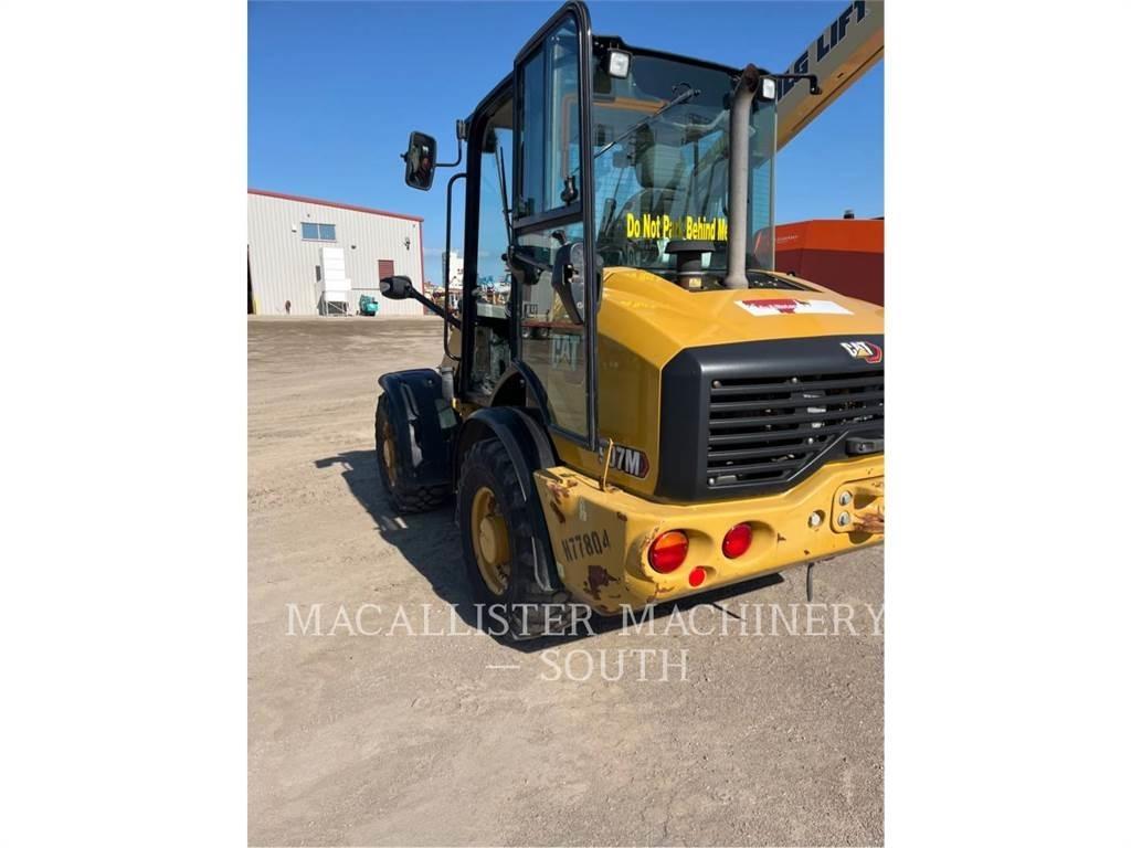 CAT 907M 輪胎式裝載機