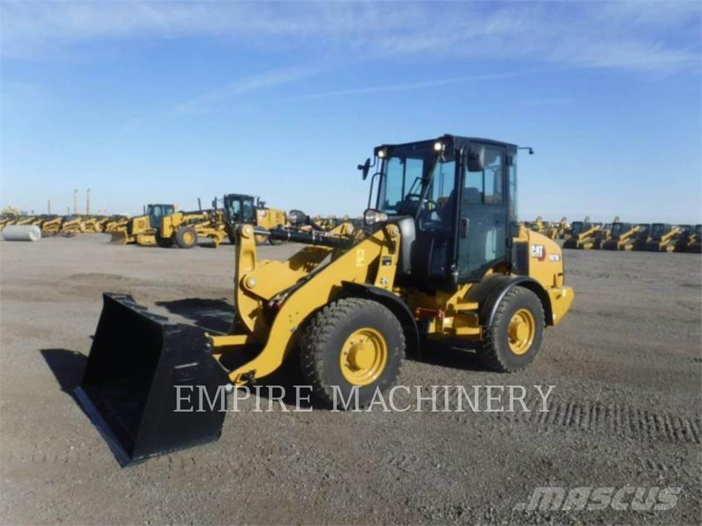 CAT 907M 輪胎式裝載機