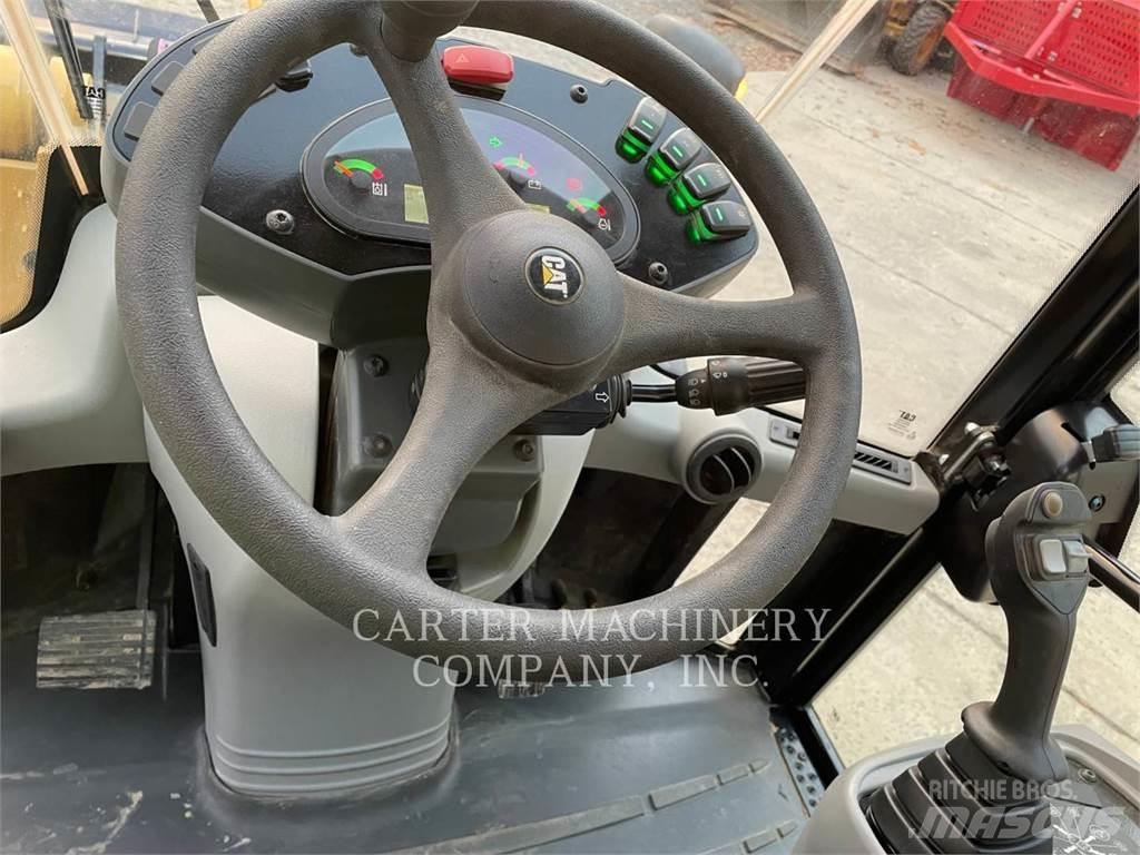 CAT 908 輪胎式裝載機