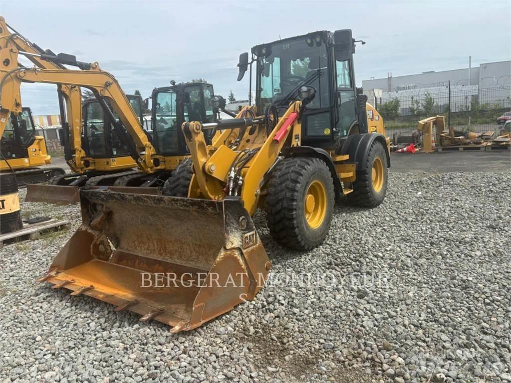 CAT 908 輪胎式裝載機