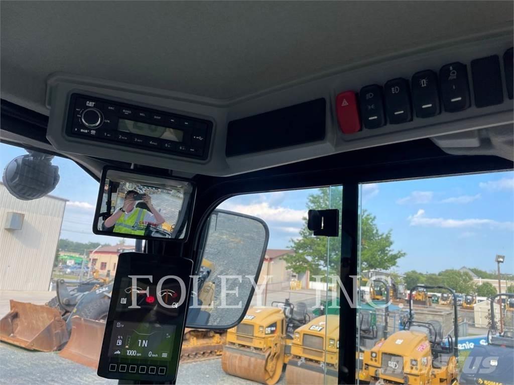 CAT 908-14 輪胎式裝載機