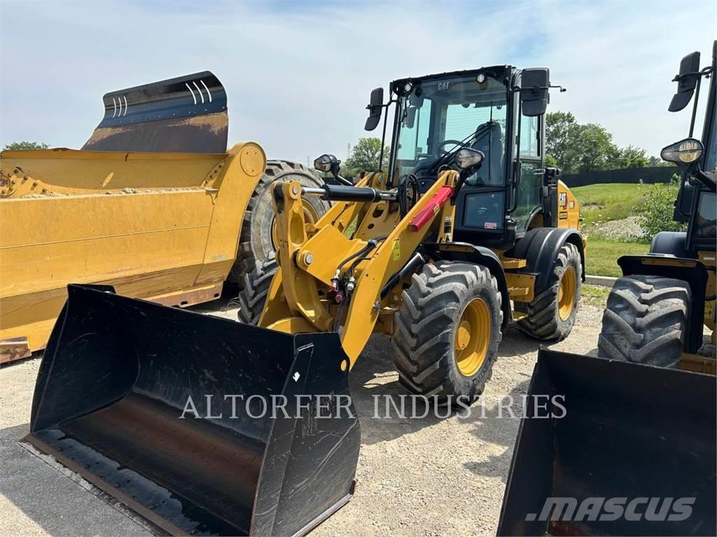 CAT 908-14 輪胎式裝載機