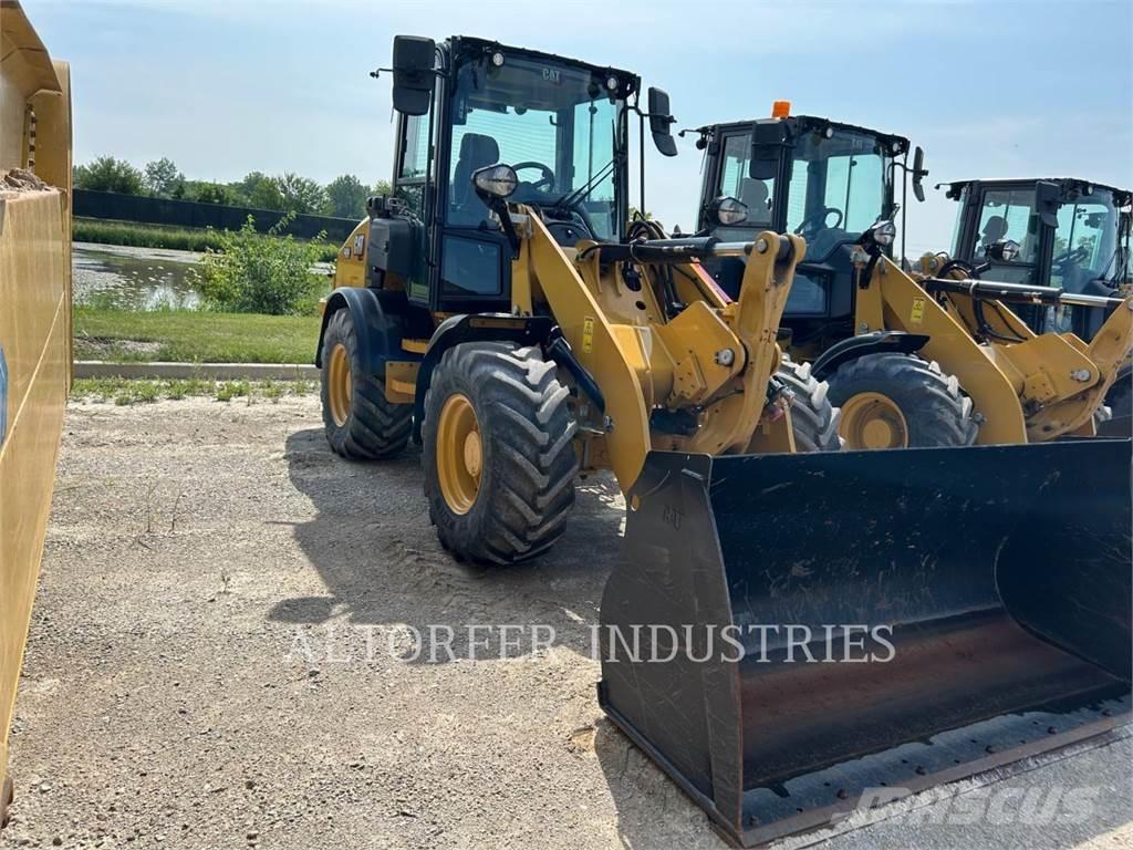CAT 908-14 輪胎式裝載機