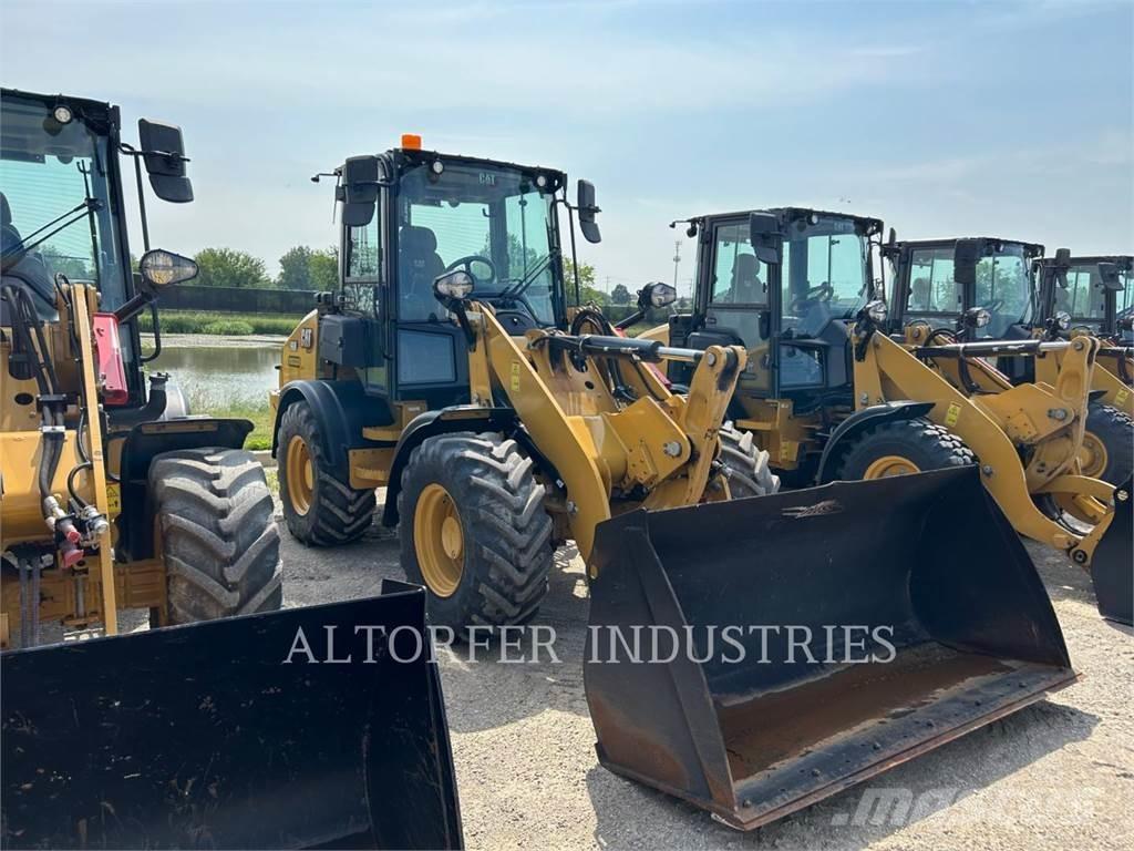 CAT 908-14 輪胎式裝載機
