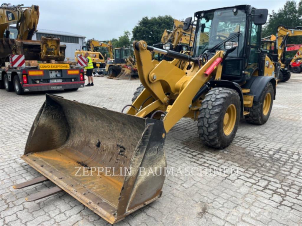 CAT 908-14 輪胎式裝載機