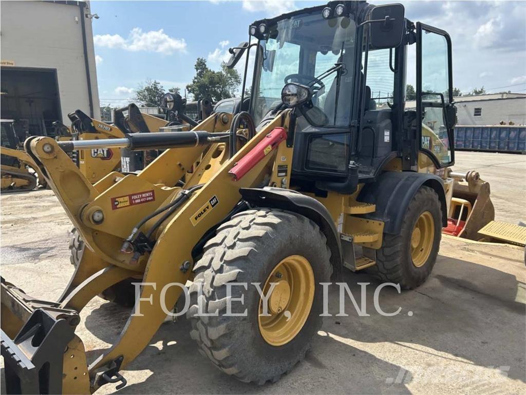 CAT 908-14 輪胎式裝載機