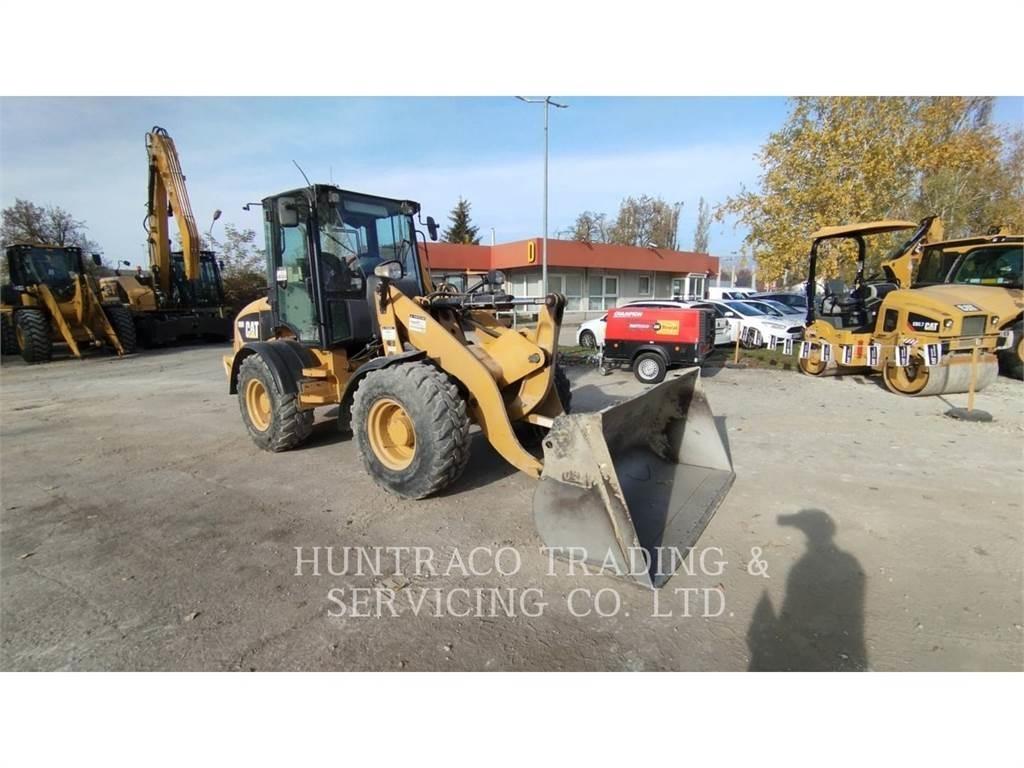 CAT 908H 輪胎式裝載機