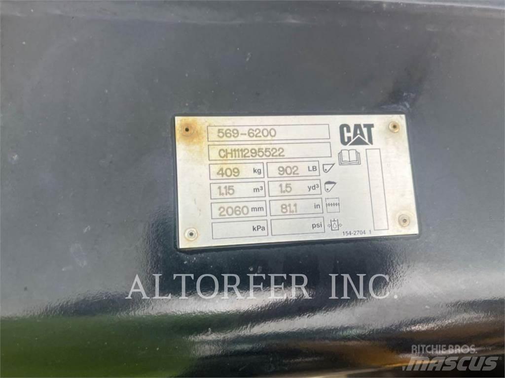 CAT 908M 小型裝載機