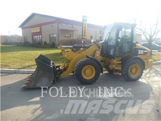 CAT 908M 輪胎式裝載機