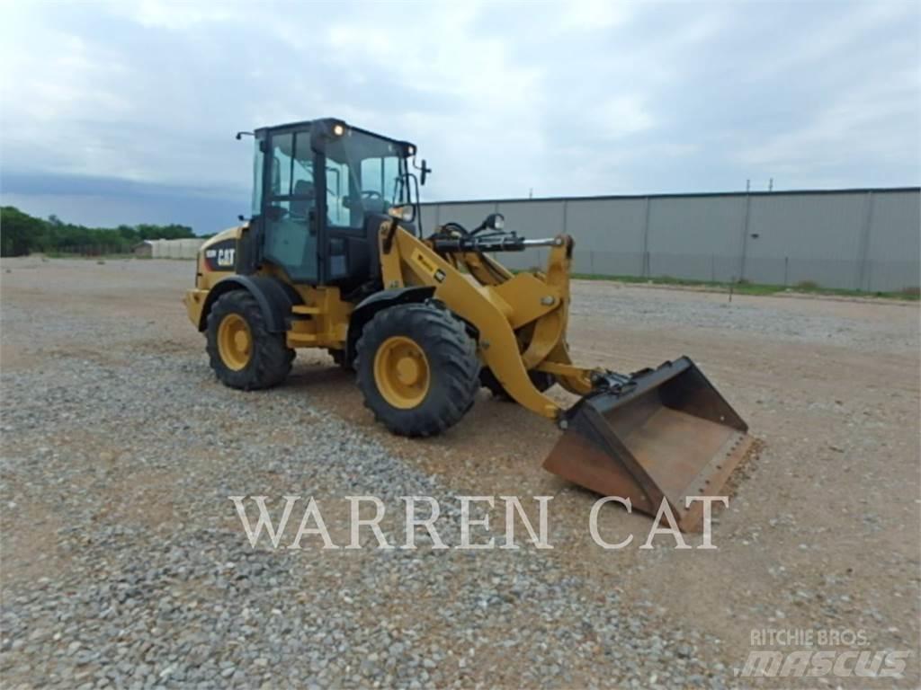 CAT 908M 輪胎式裝載機