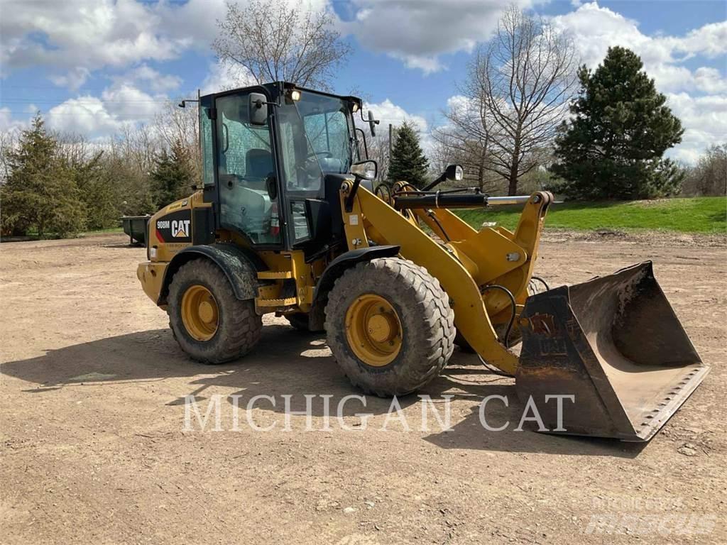 CAT 908M 輪胎式裝載機