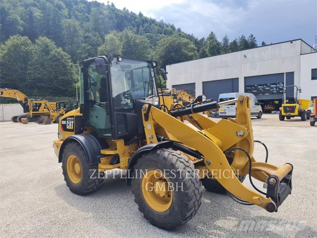 CAT 908M 輪胎式裝載機