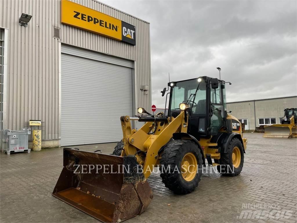 CAT 908M 輪胎式裝載機