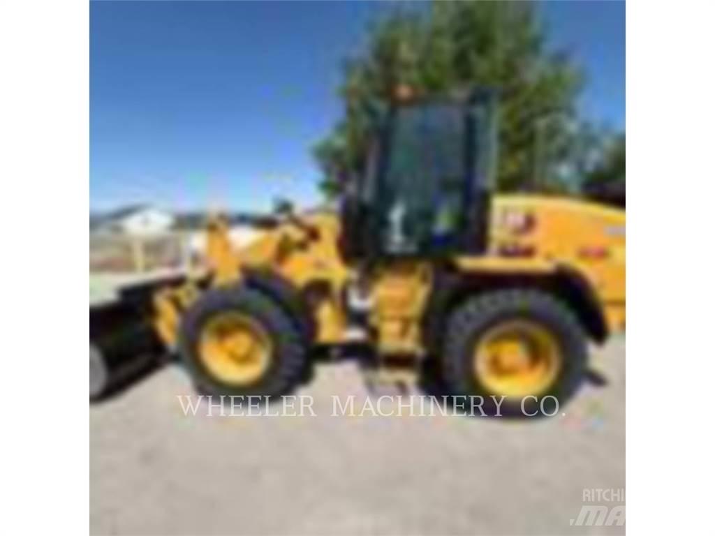 CAT 910 輪胎式裝載機