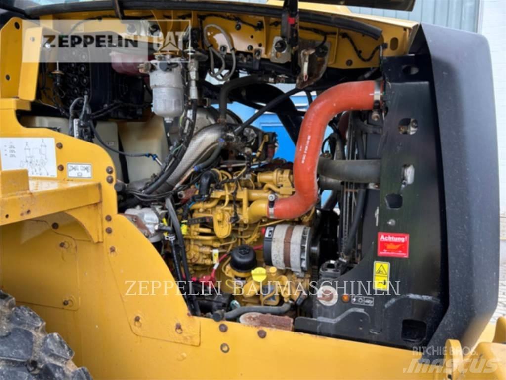 CAT 910-14A 輪胎式裝載機