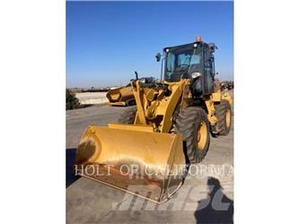 CAT 910M 輪胎式裝載機