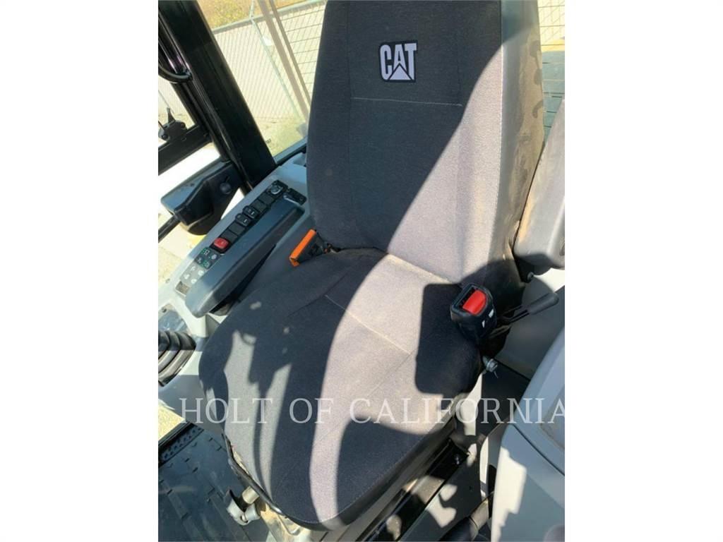 CAT 910M 輪胎式裝載機