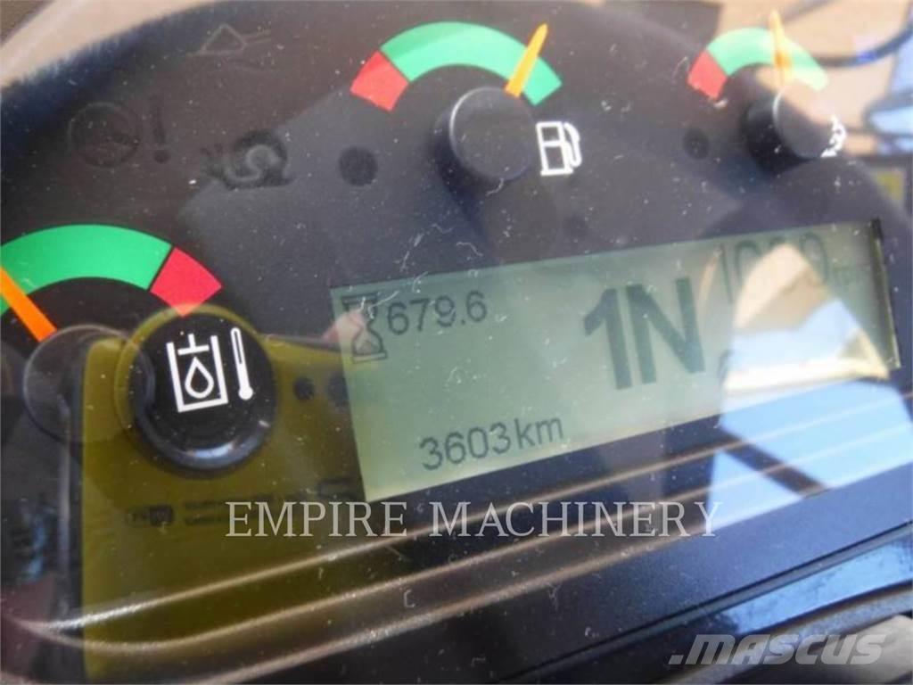 CAT 910M 輪胎式裝載機