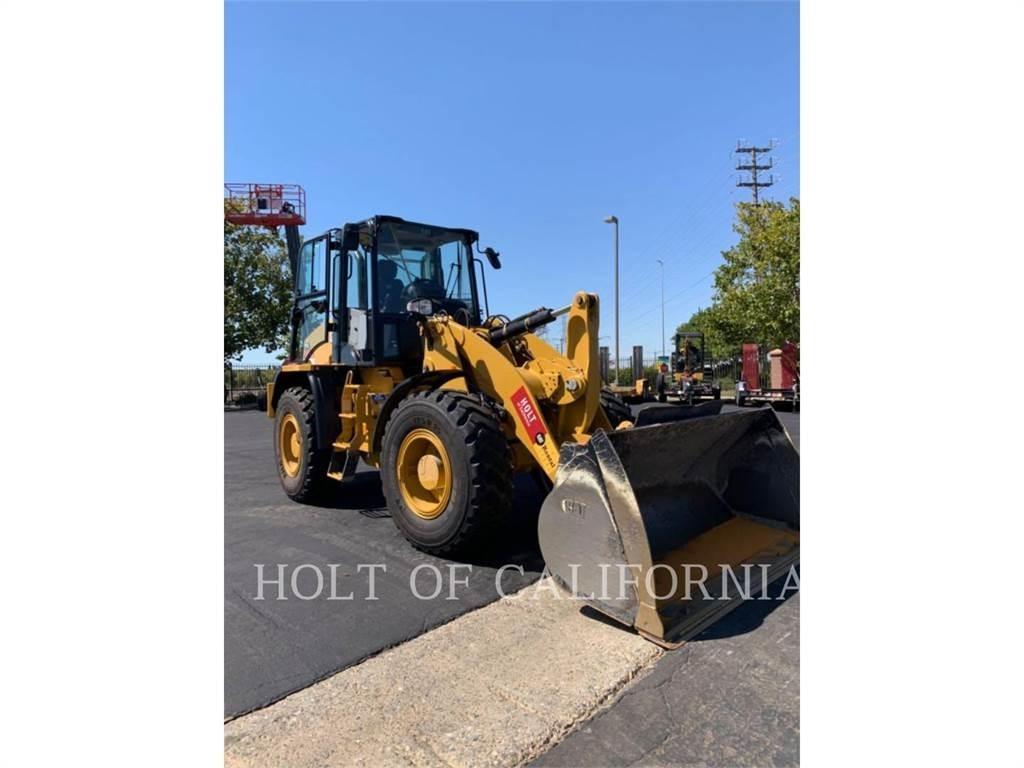 CAT 914 輪胎式裝載機