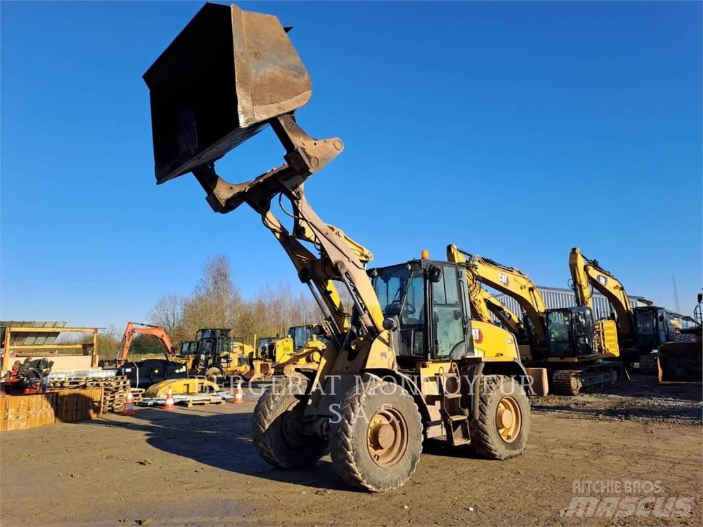 CAT 914 輪胎式裝載機