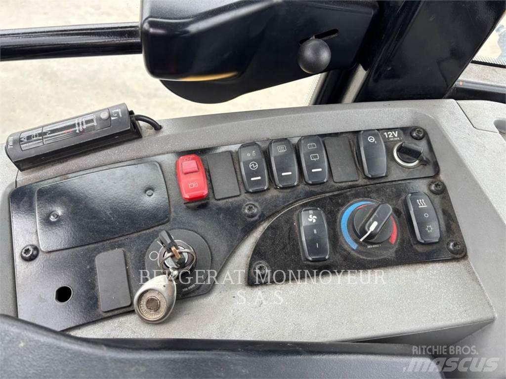 CAT 914M 輪胎式裝載機