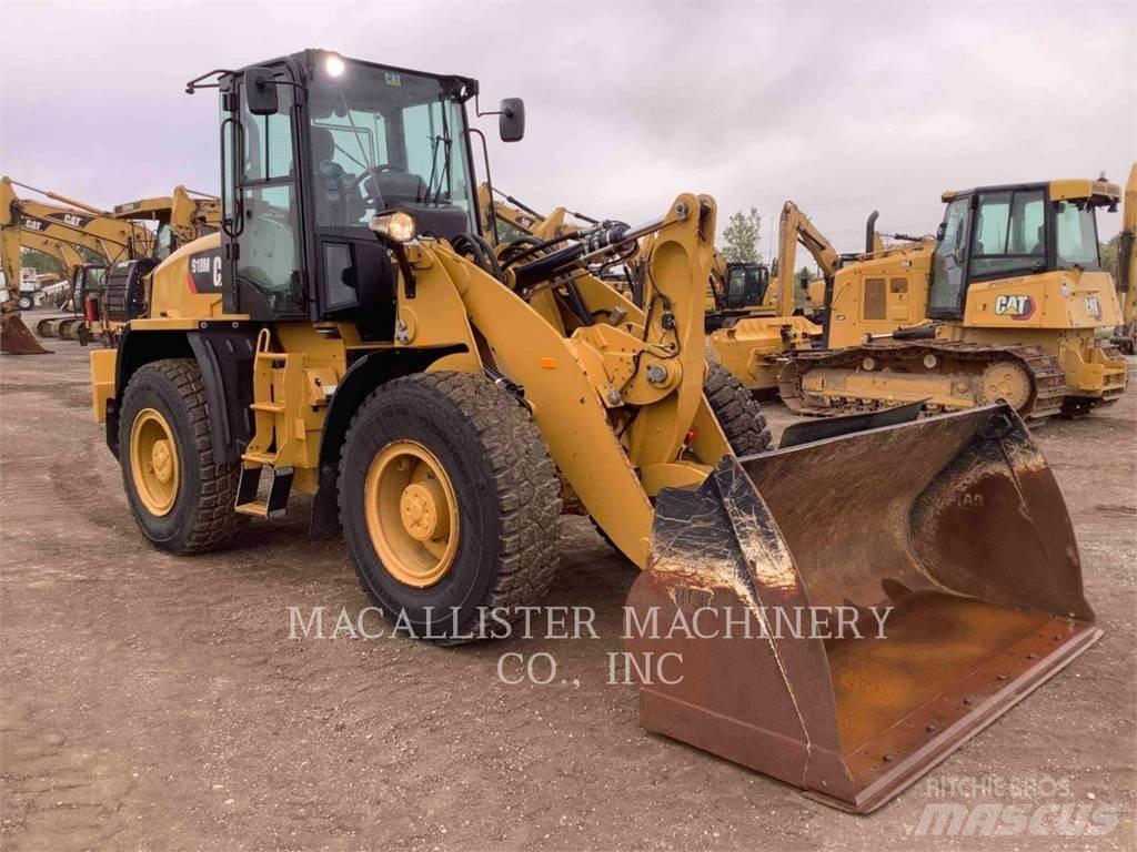 CAT 918M 輪胎式裝載機