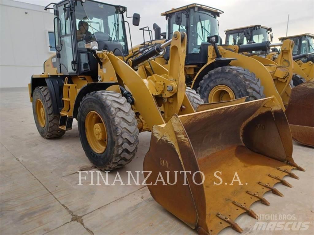 CAT 918M 輪胎式裝載機