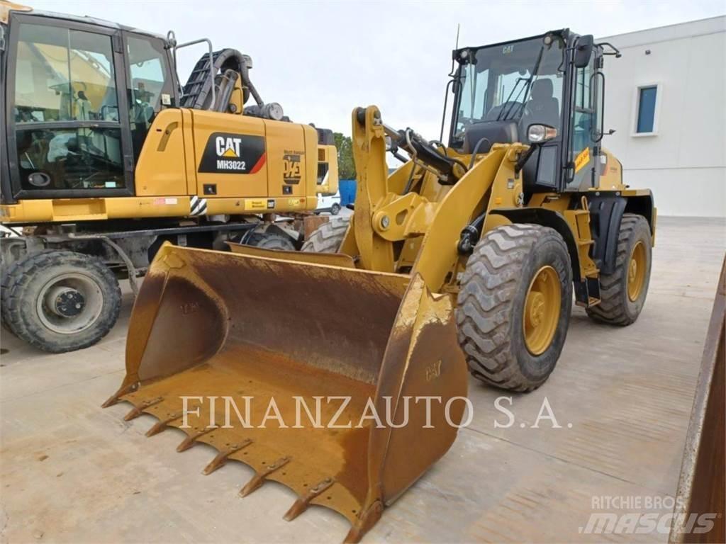 CAT 918M 輪胎式裝載機