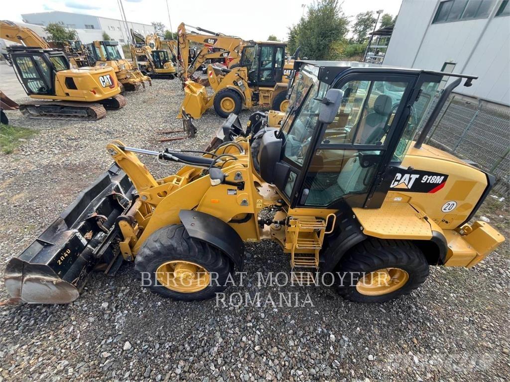 CAT 918M 輪胎式裝載機
