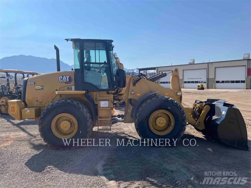 CAT 920 輪胎式裝載機