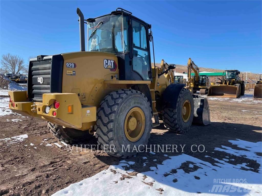 CAT 920 輪胎式裝載機