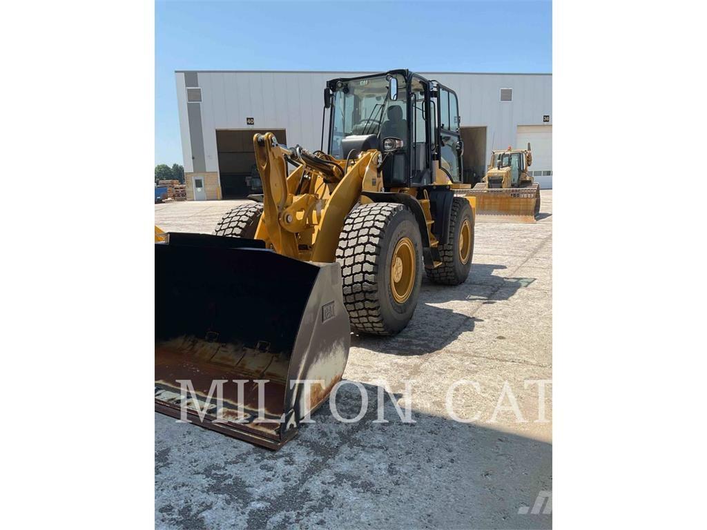 CAT 920 輪胎式裝載機