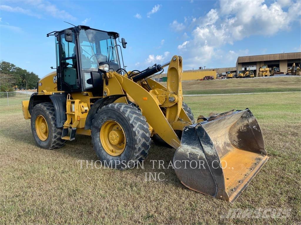CAT 920 輪胎式裝載機