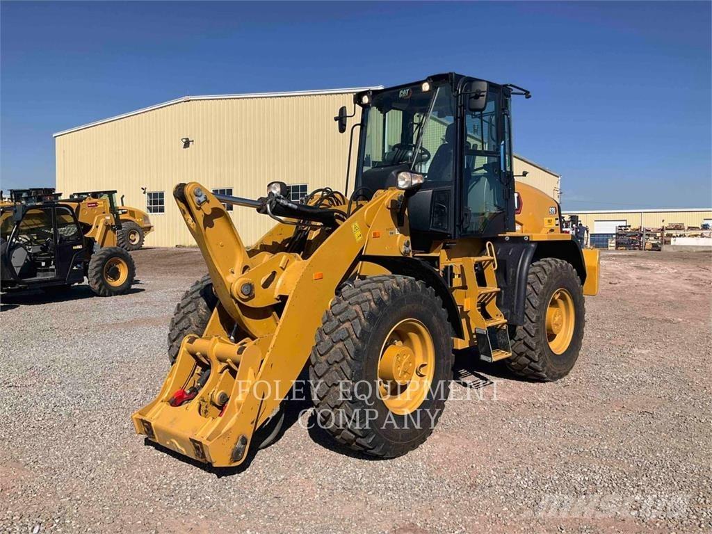 CAT 92014 輪胎式裝載機