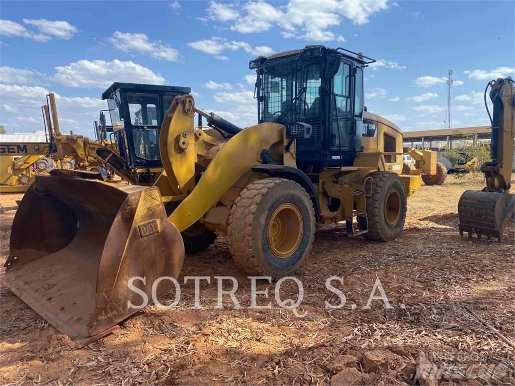 CAT 924K 輪胎式裝載機