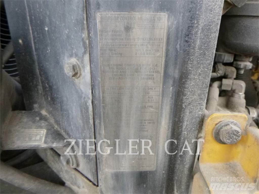 CAT 924K 輪胎式裝載機
