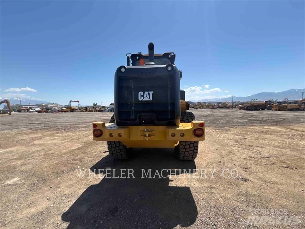 CAT 926 QC 3V 輪胎式裝載機