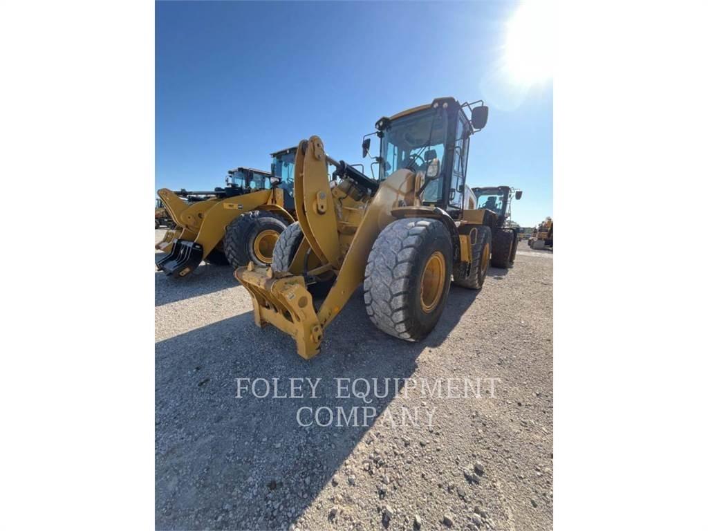 CAT 926M 輪胎式裝載機