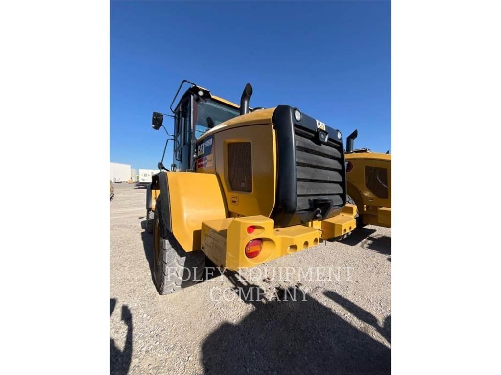 CAT 926M 輪胎式裝載機