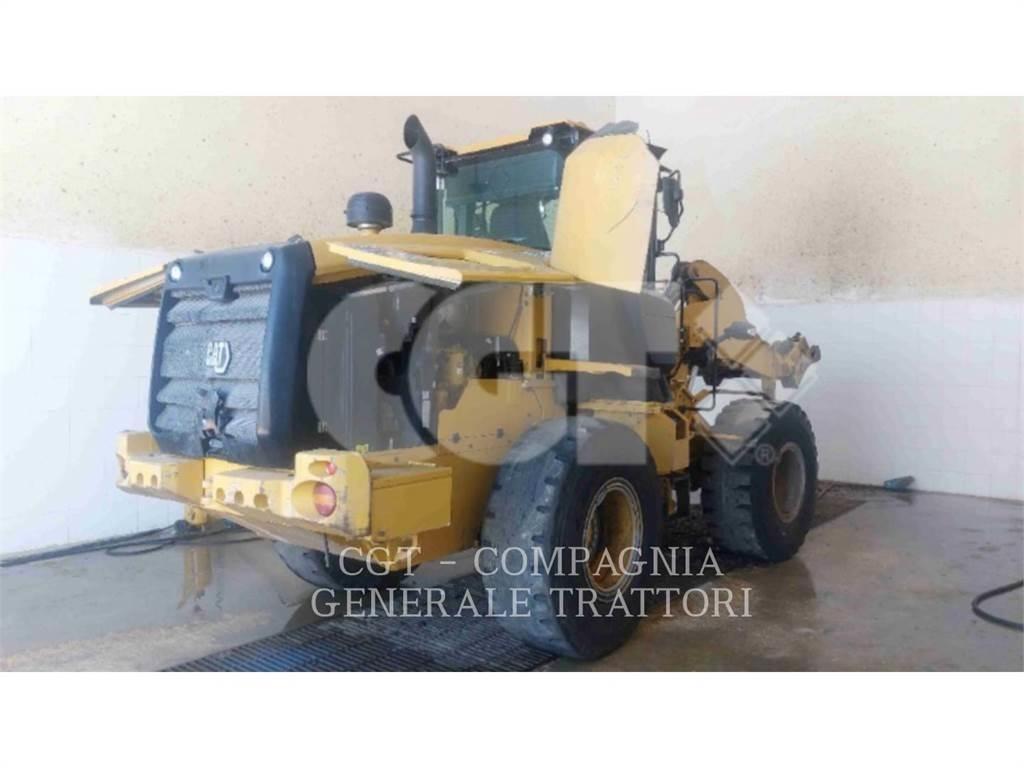 CAT 926M 輪胎式裝載機